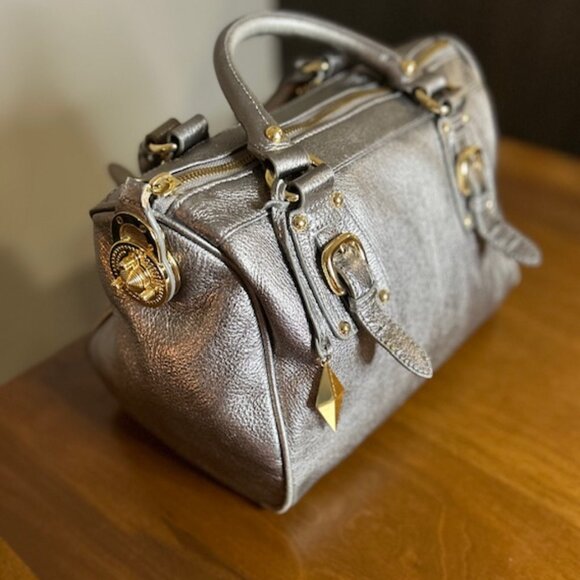 Steve Madden Pewter Metallic "Doctor Bag" with Gold hardware - Picture 3 of 12